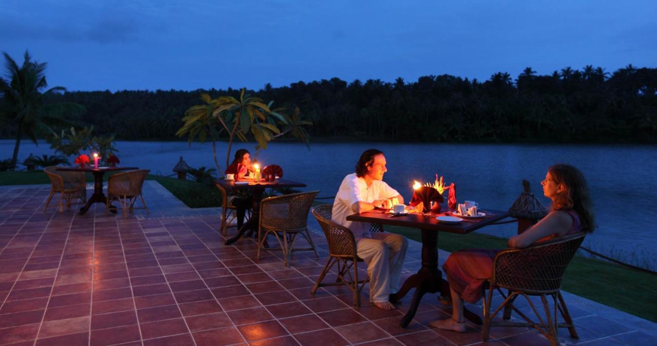 Fragrant Nature Backwater Resort & Ayurveda Spa Kollam Eksteriør bilde