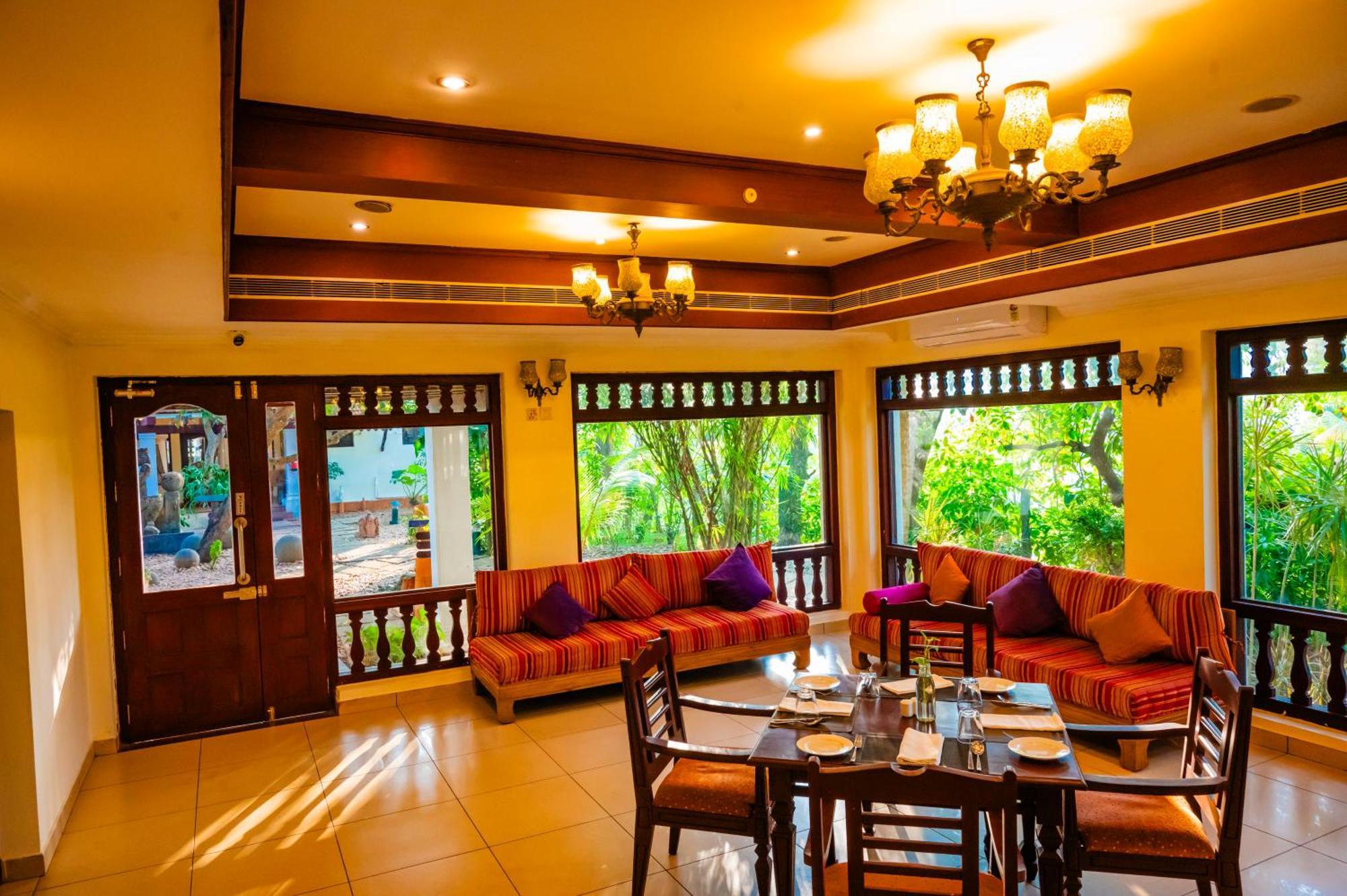 Fragrant Nature Backwater Resort & Ayurveda Spa Kollam Eksteriør bilde
